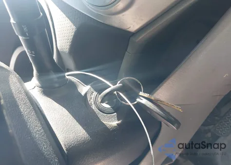 2012 Toyota Tacoma Base V6 из США, поврежденный, VIN 3TMLU4EN4CM095824